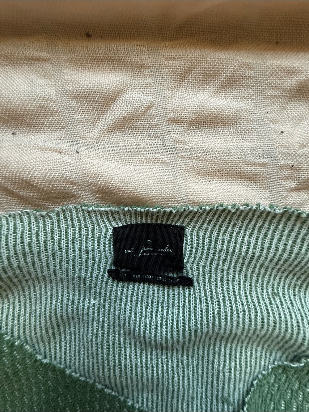 Urban Outfitters Mint Green Cropped V-Neck Knit Top - Picture 3 of 6